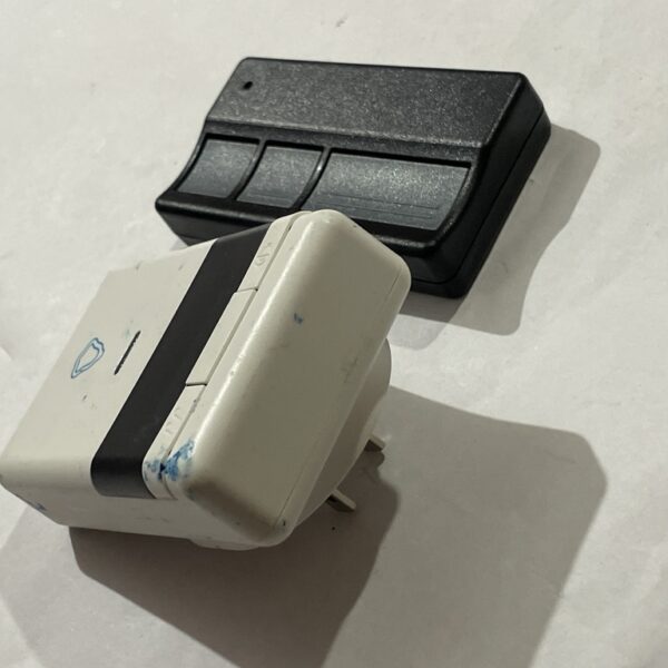 Product Gallery Image